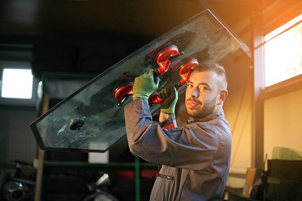 Auto Glass Repair Inglewood CA - Experience Superior Windshield Replacement and Repair Services with Hawthorne Auto Glass